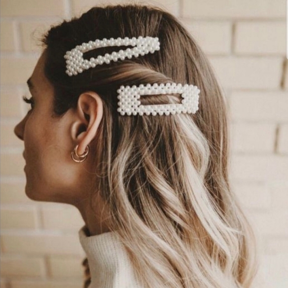 3/$25 Hair Clip Faux Fancy Pearls Set A/B - Picture 2 of 5